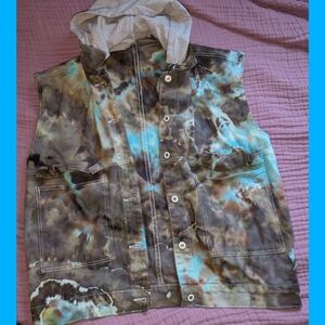Tie Dye Hooded Vest - Medium